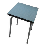 Tabouret en formica bleu