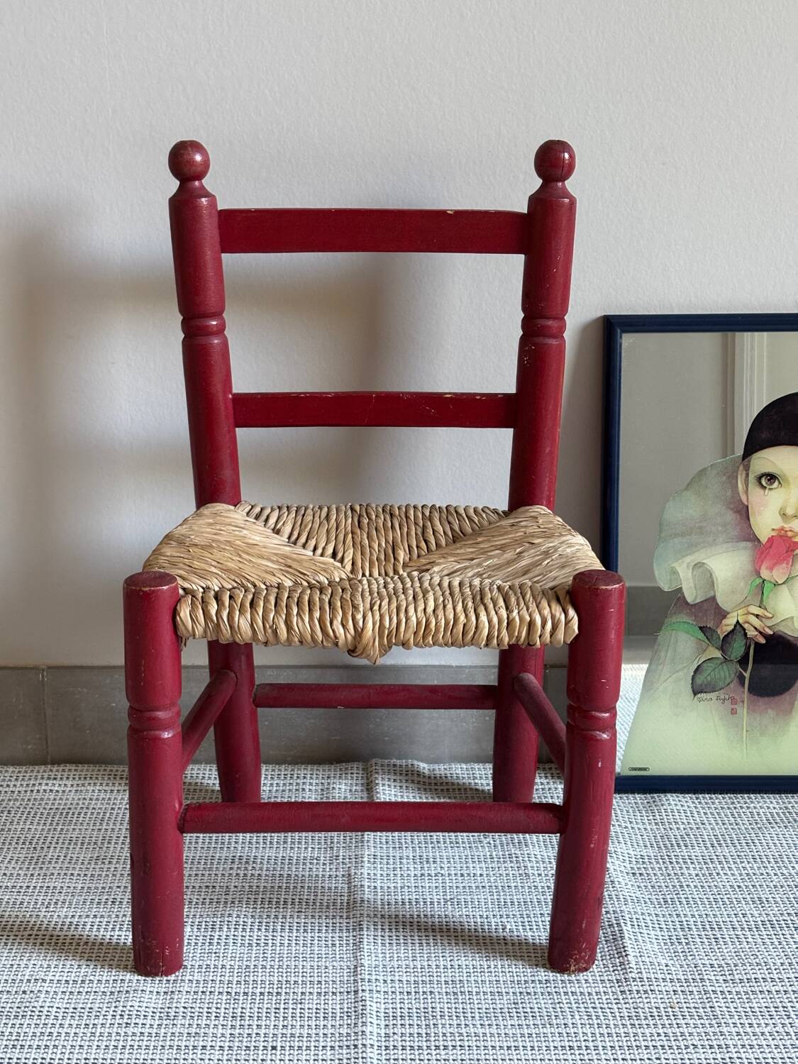 Chaise en bois et paille