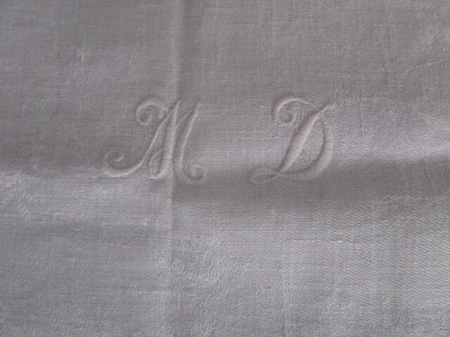 Old monogram damask tablecloth 220x170cm