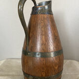 Pichet à eau de vie de Beaune en chêne massif cerclages laitons années 1970