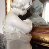 Cherub bust 19th century La Becquée petit enfant et oiseau figurine bébé angelot enamelled white