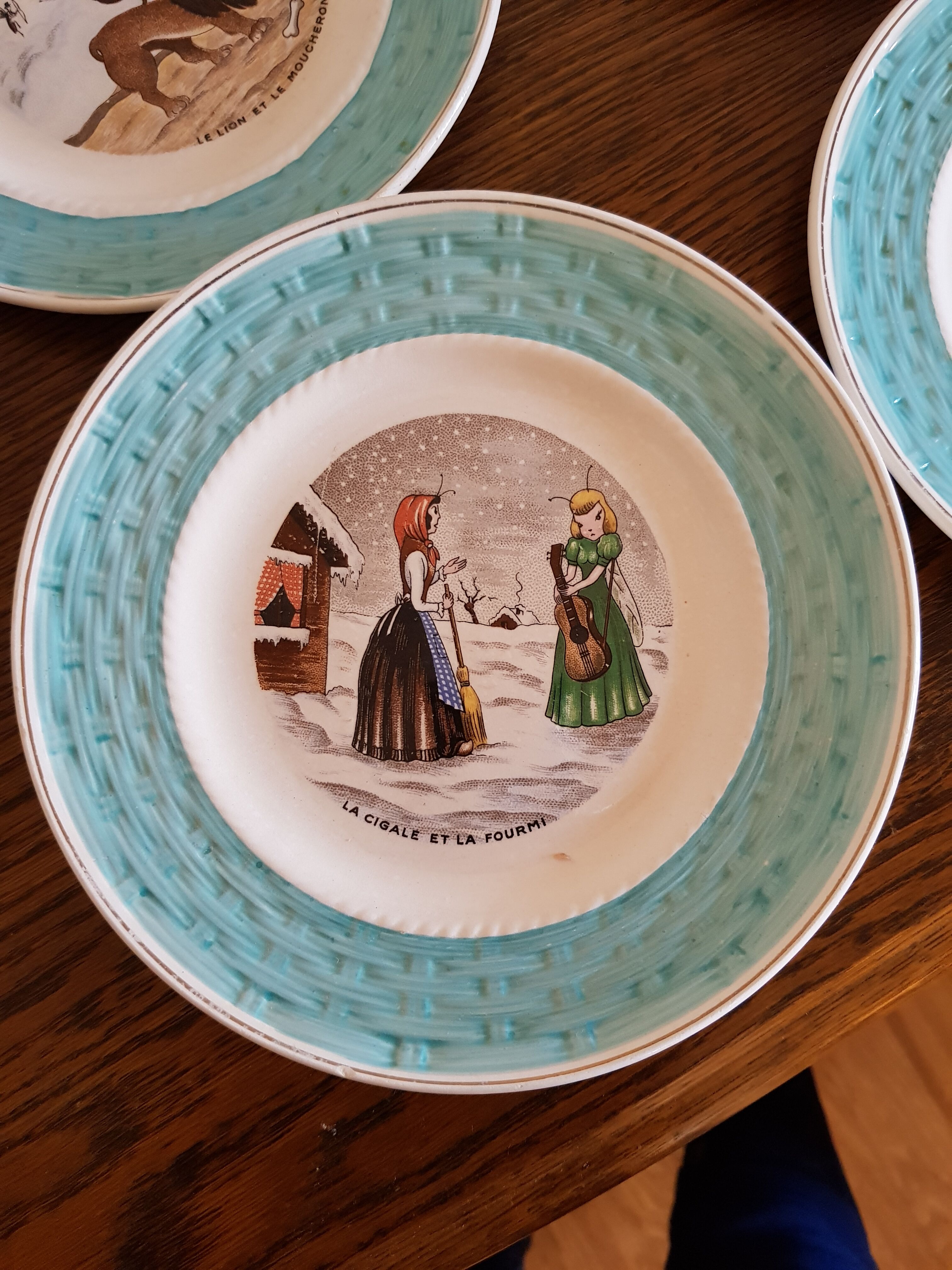 Dessert plates