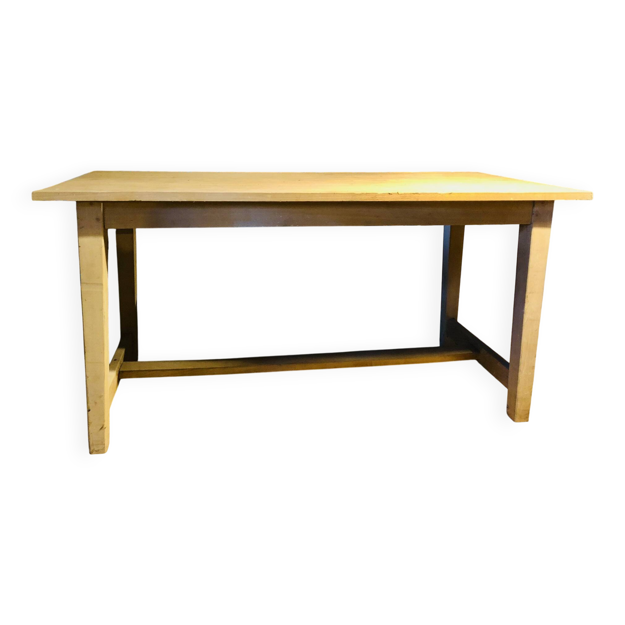 Large high country table