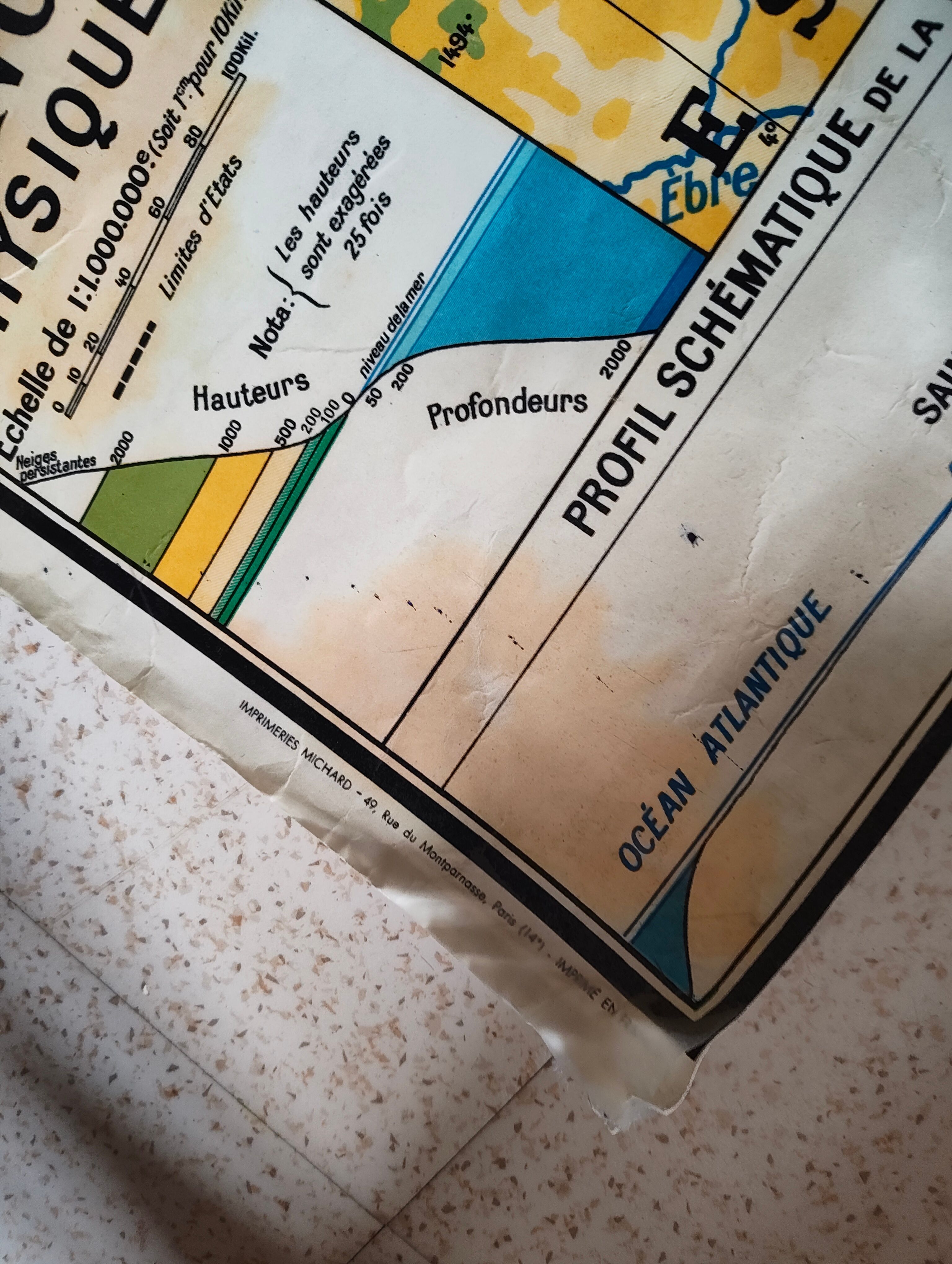 Physical map of France Kaeppeln