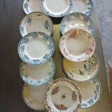 14 mismatched flat plates Terre de fer