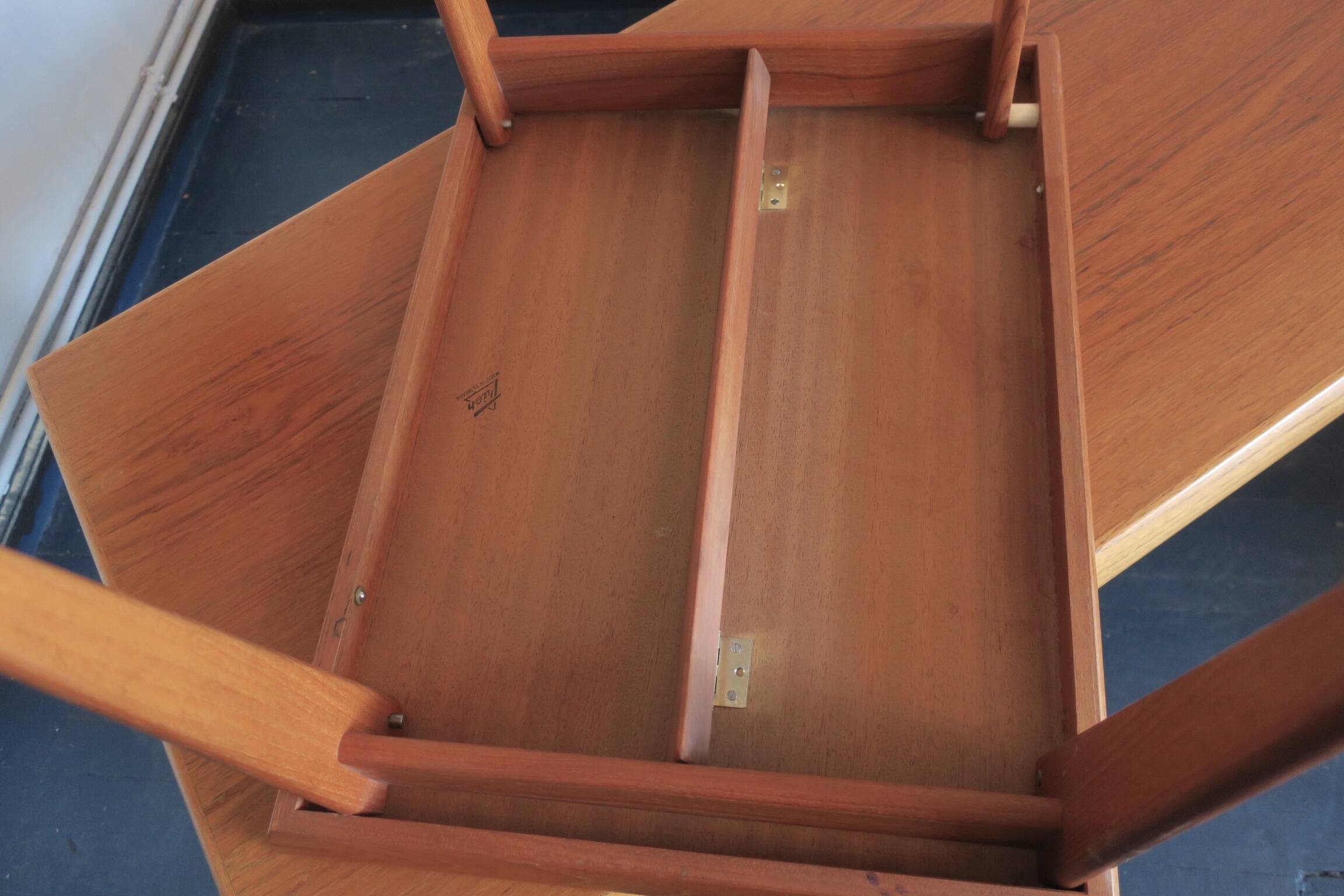 Teak metamorphic coffee tables and tray Johnannes Andesen for Trioh, 1960s