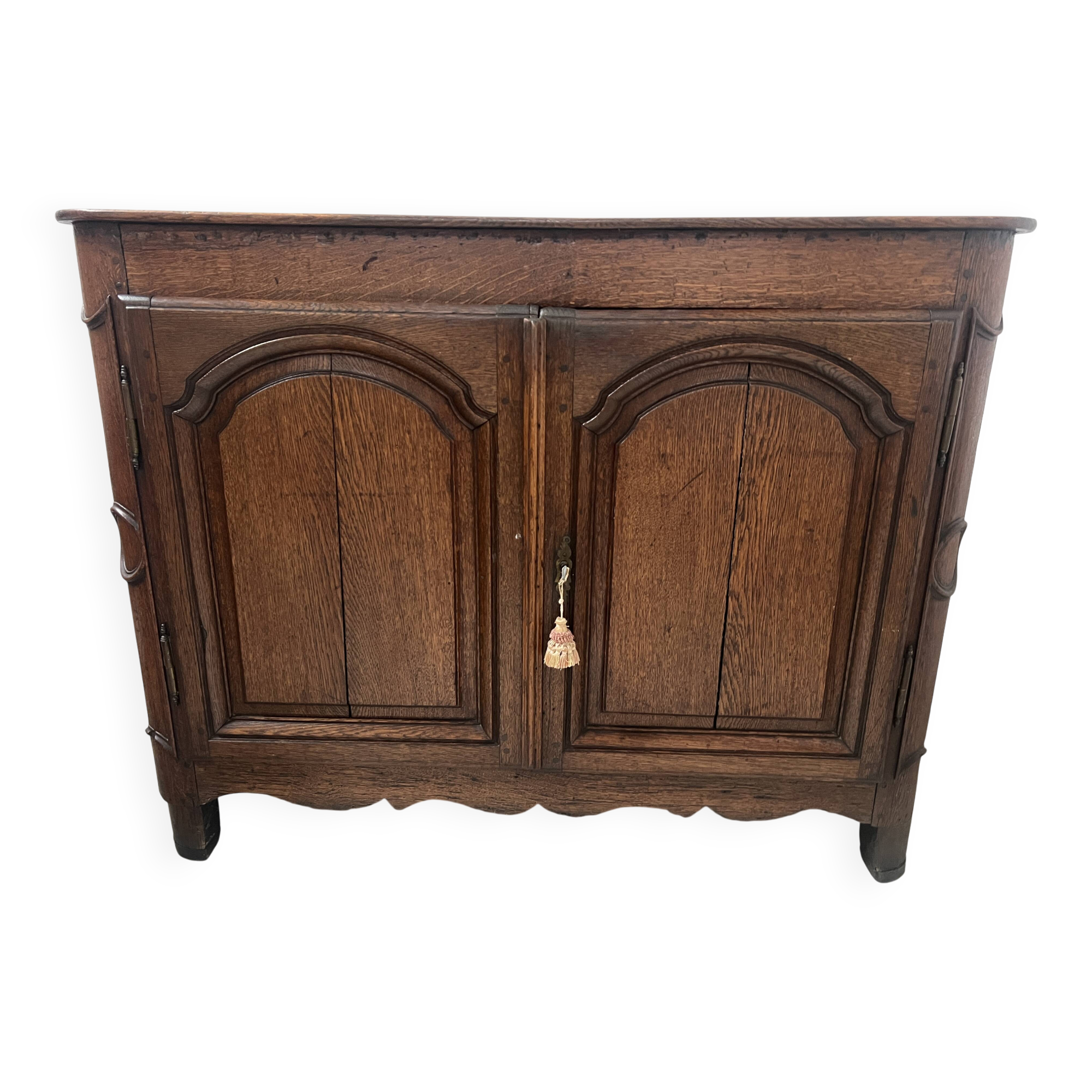 Two-door buffet in solid oak, Louis XIV style, 18th century.