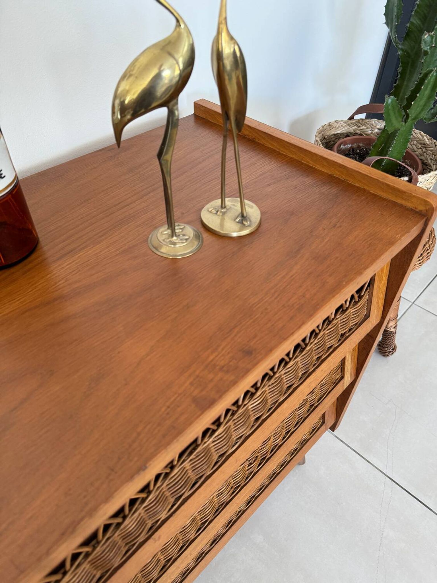 Commode bois et rotin vintage