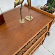 Commode bois et rotin vintage