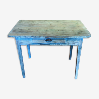 Table de ferme patine verte