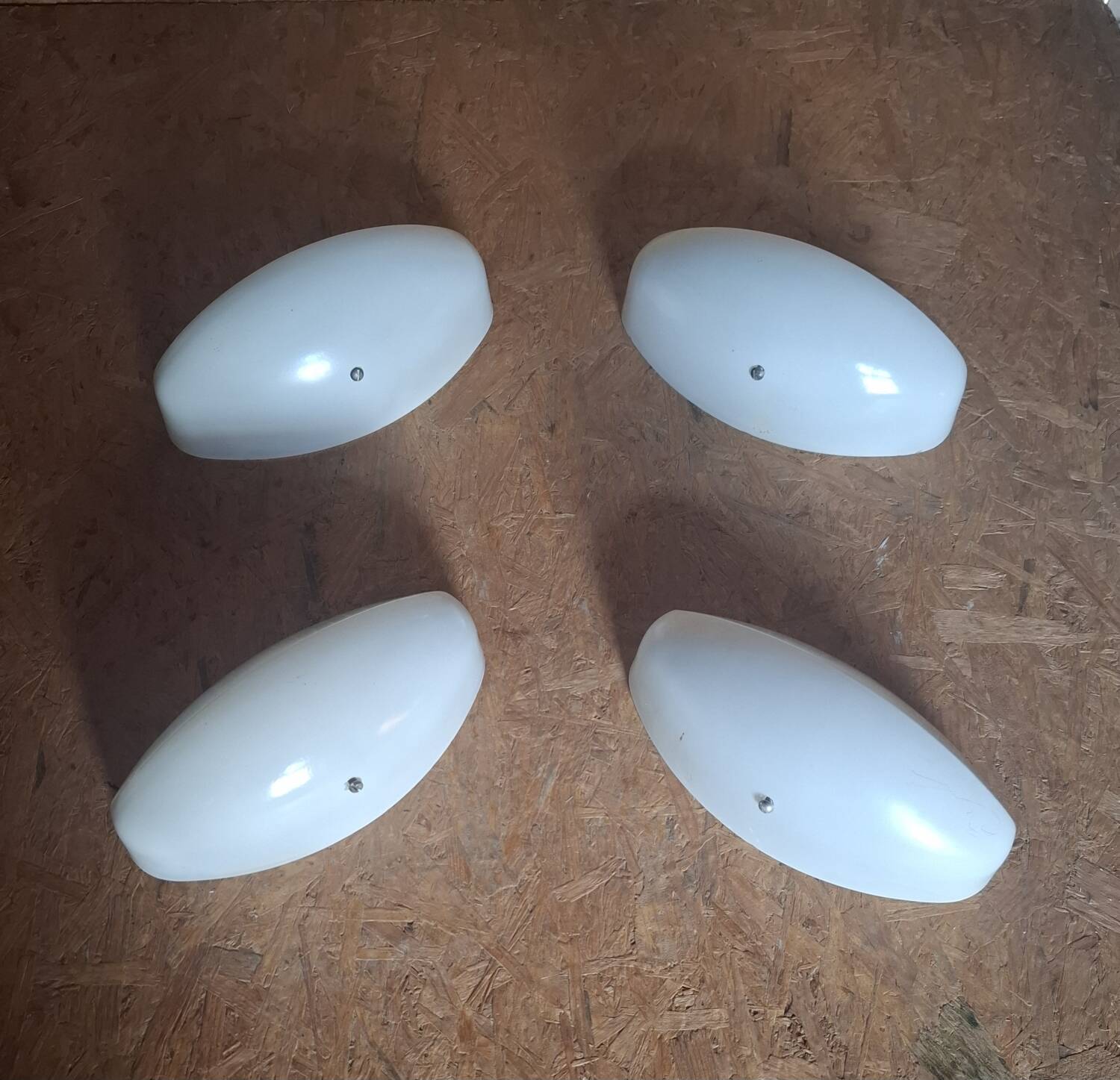 Appliques verre et métal