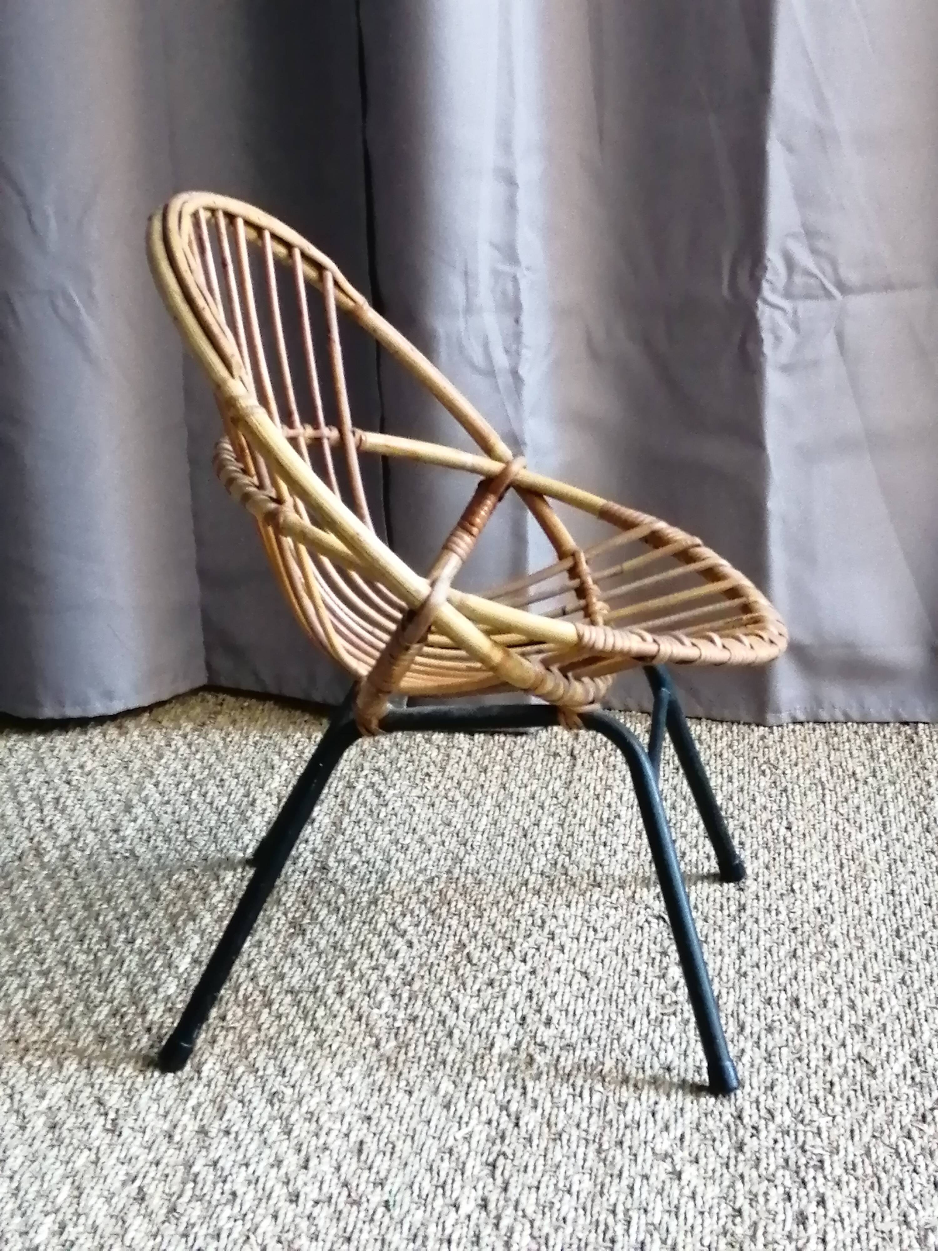 "VINTAGE 60" CHILD'S RATTAN CHAIR