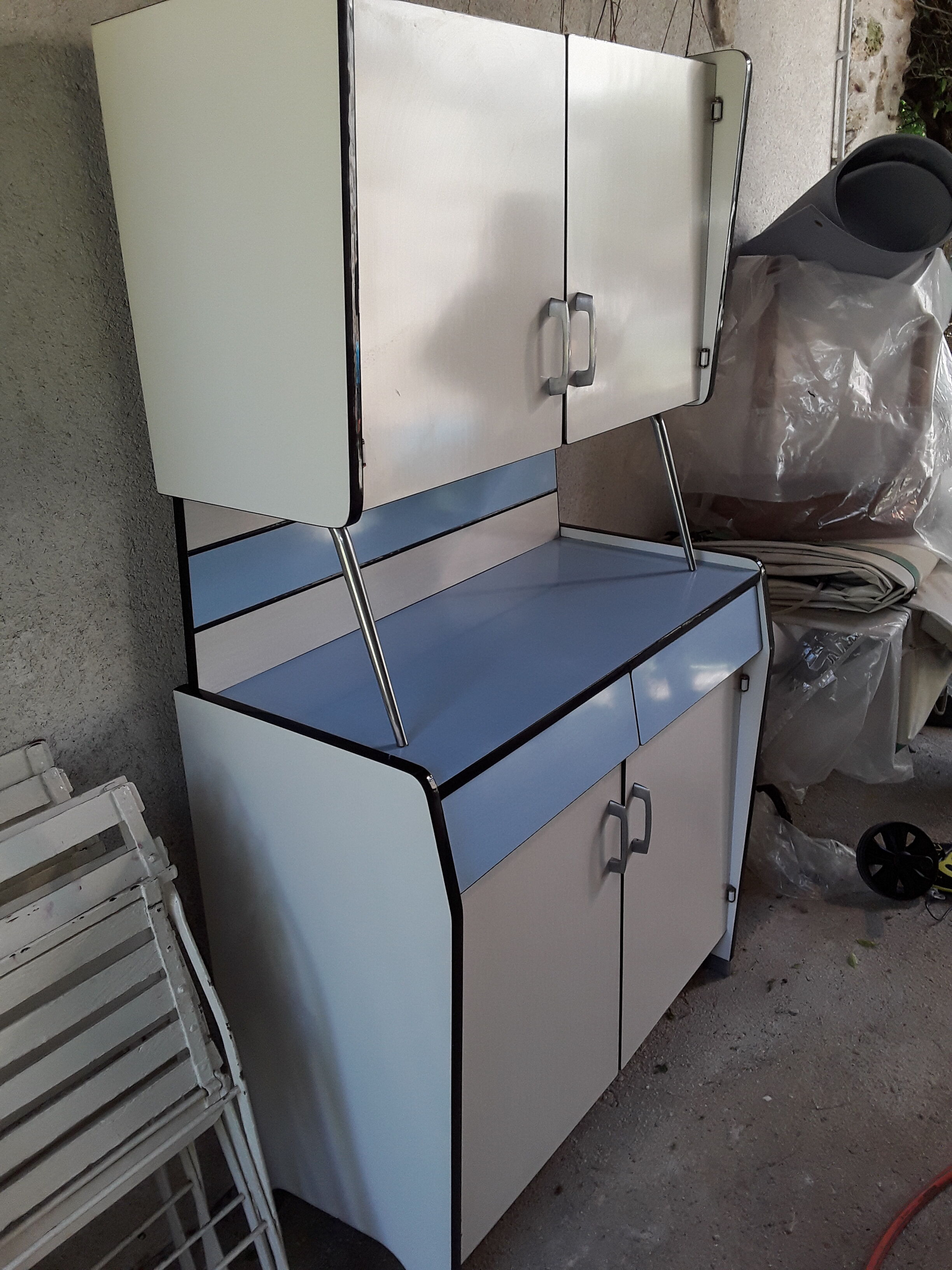 Vintage kitchen buffet in formica 60s/70s