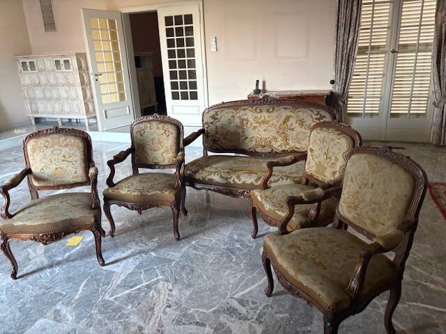 Sofa and 4 Louis XV style armchairs