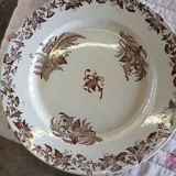 2 old Terre de fer flat plates