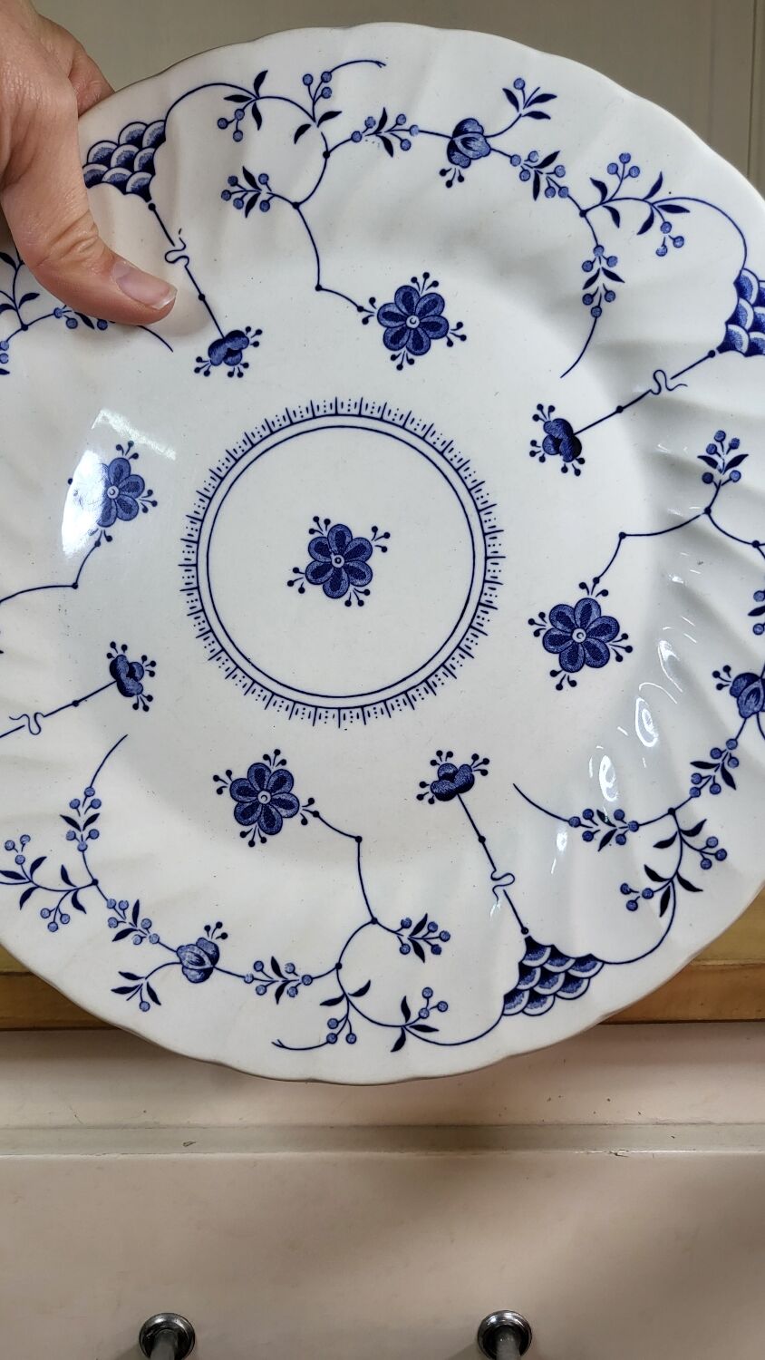 Set of 5 Churchill plates