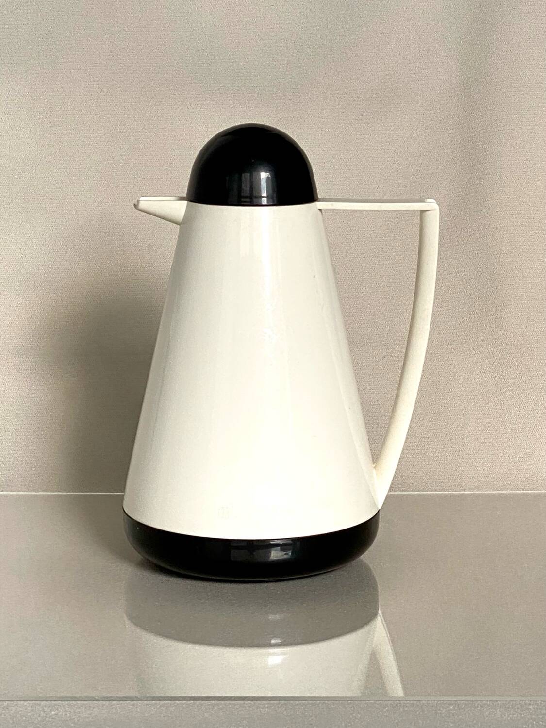 Furio Minuti by guzzini thermos teapot