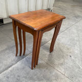 Nesting table