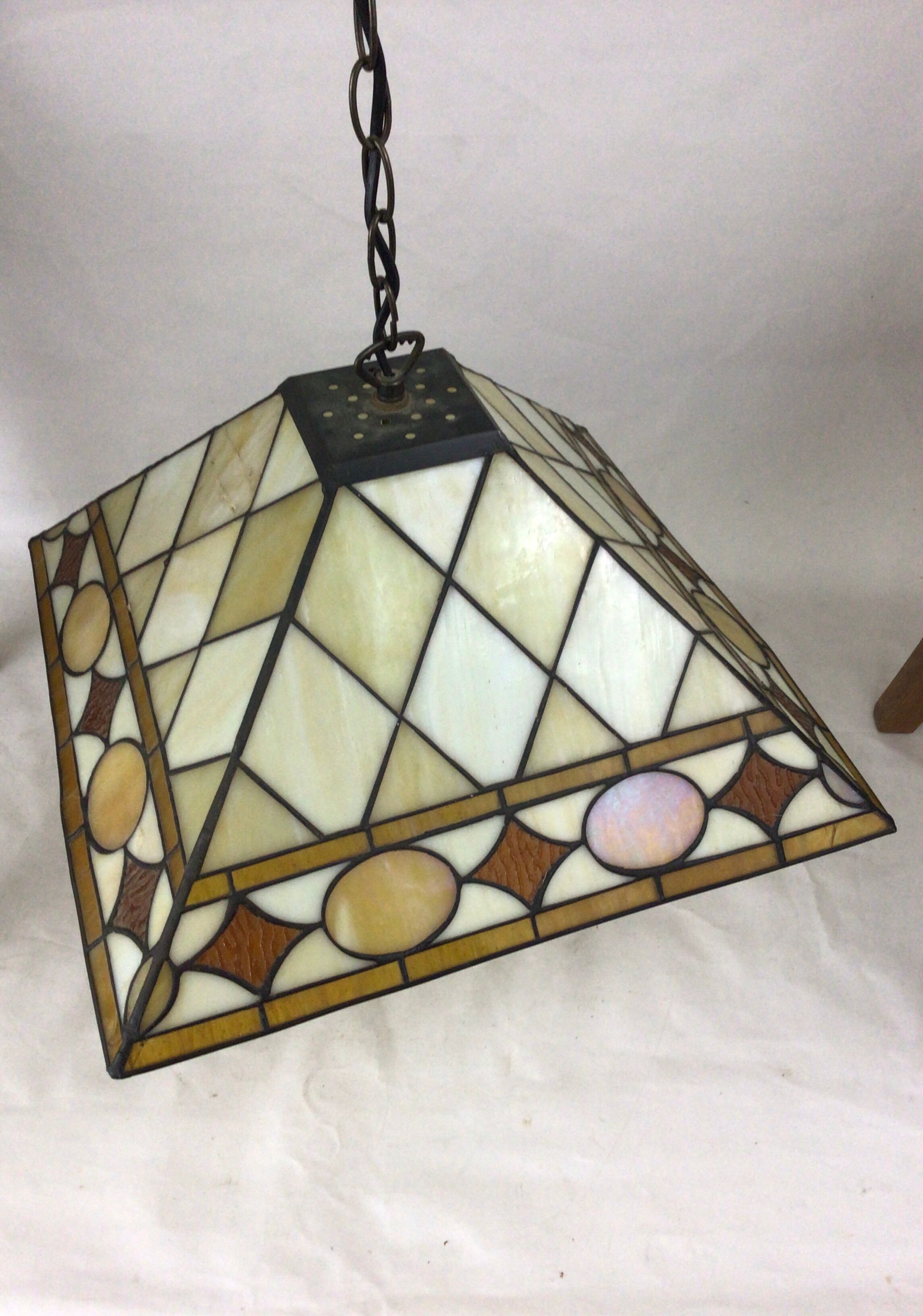 Tiffany Art Deco style pendant lamp