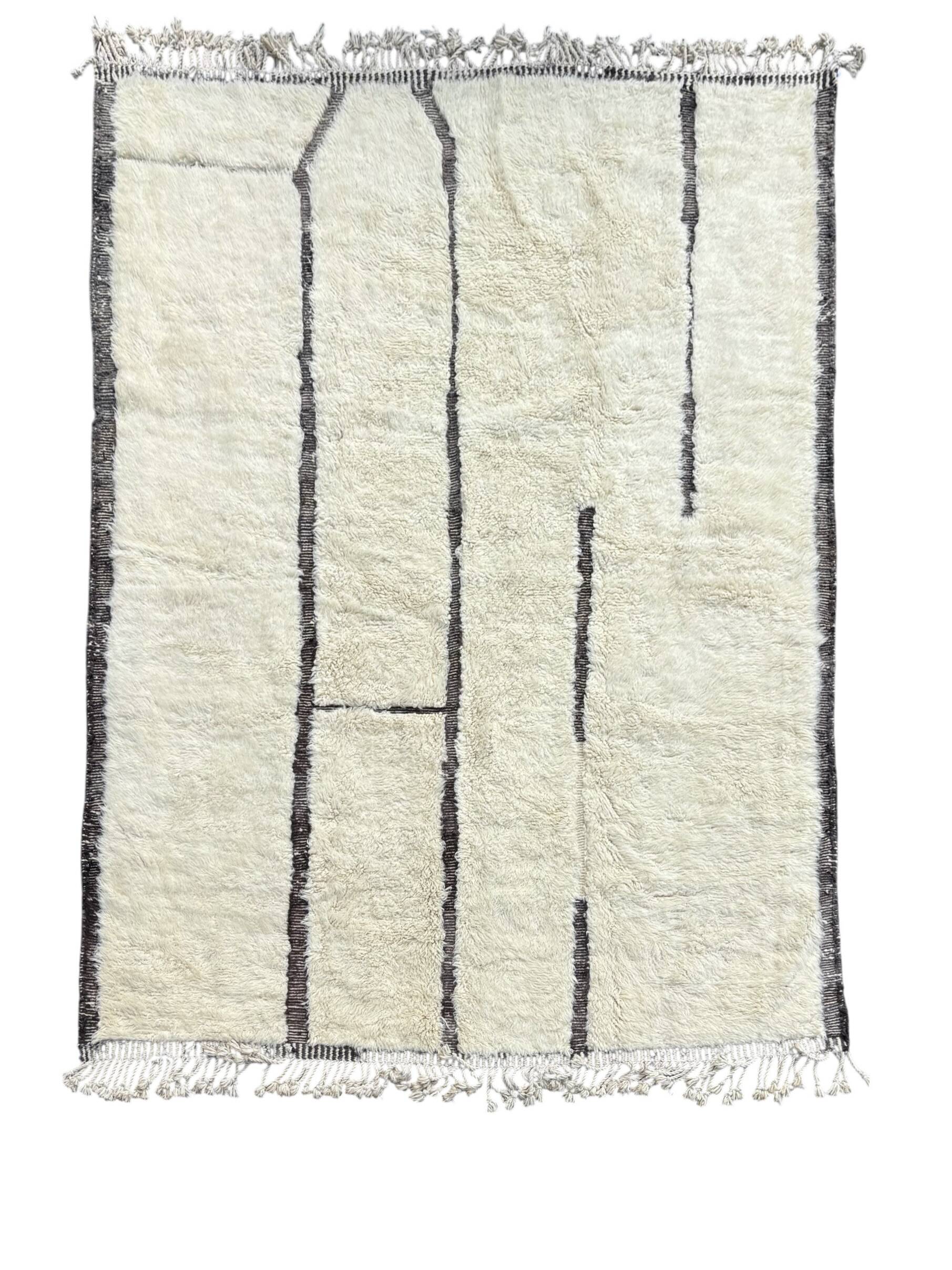 Large Berber M'rirt rug in cream and black wool, Moroccan rug.
