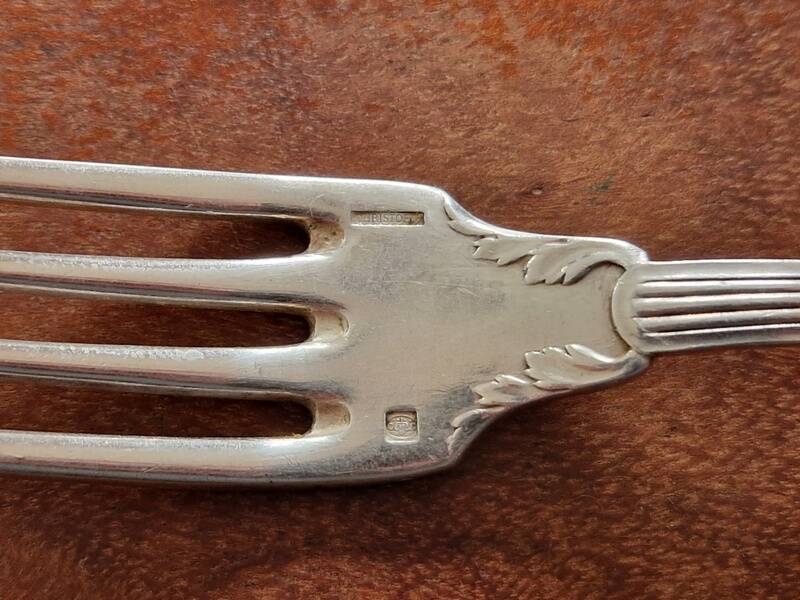 Christofle - Set of 12 dessert forks model Trianon in metal