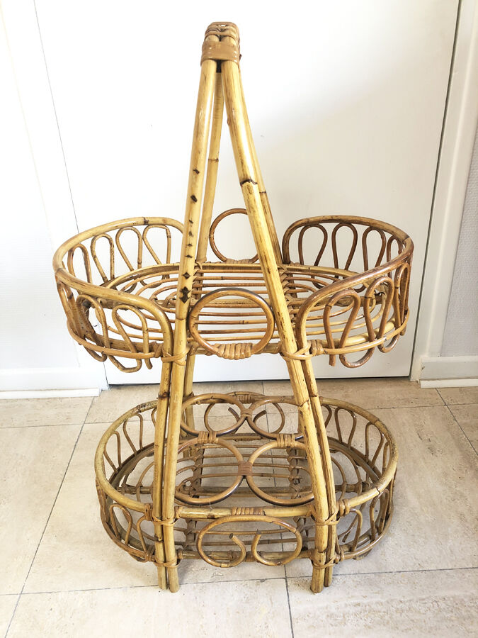 Serving rattan bar Peacock, 1970