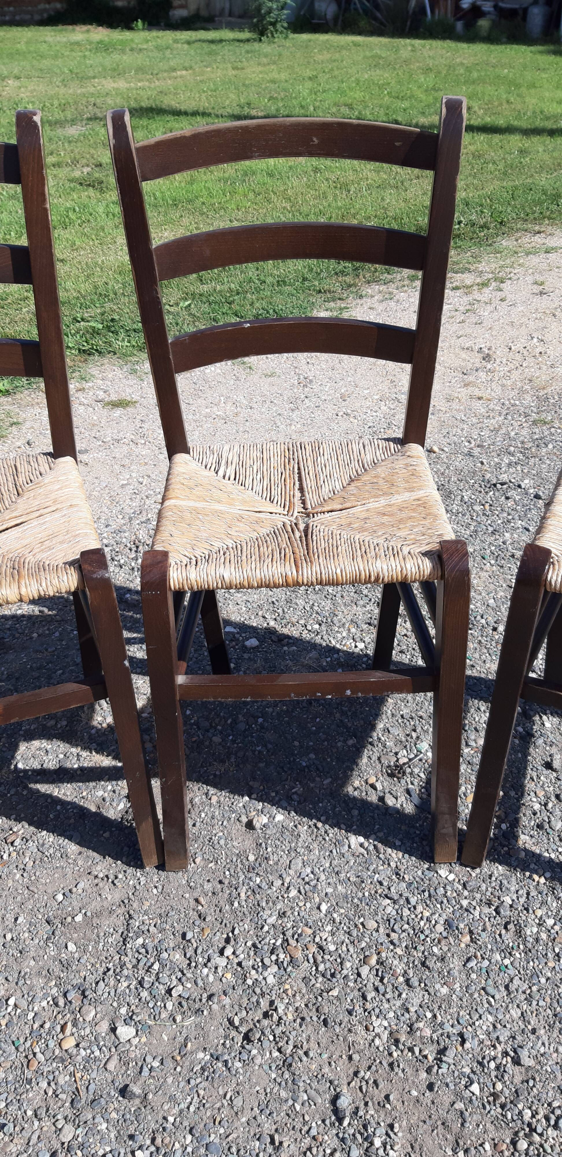 8 chaises paillées anciennes