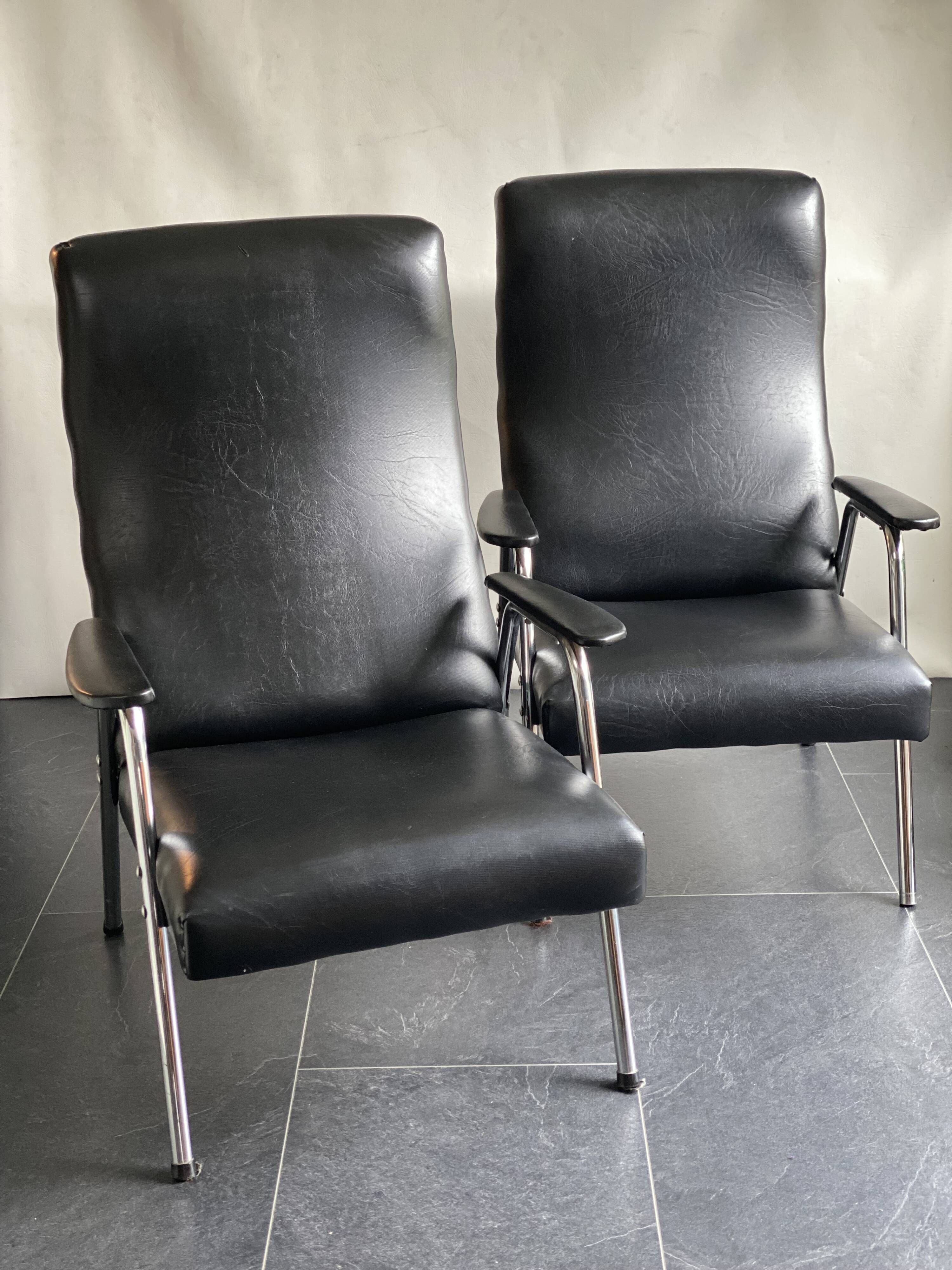 Pair of Bauhaus Style Arm Chairs