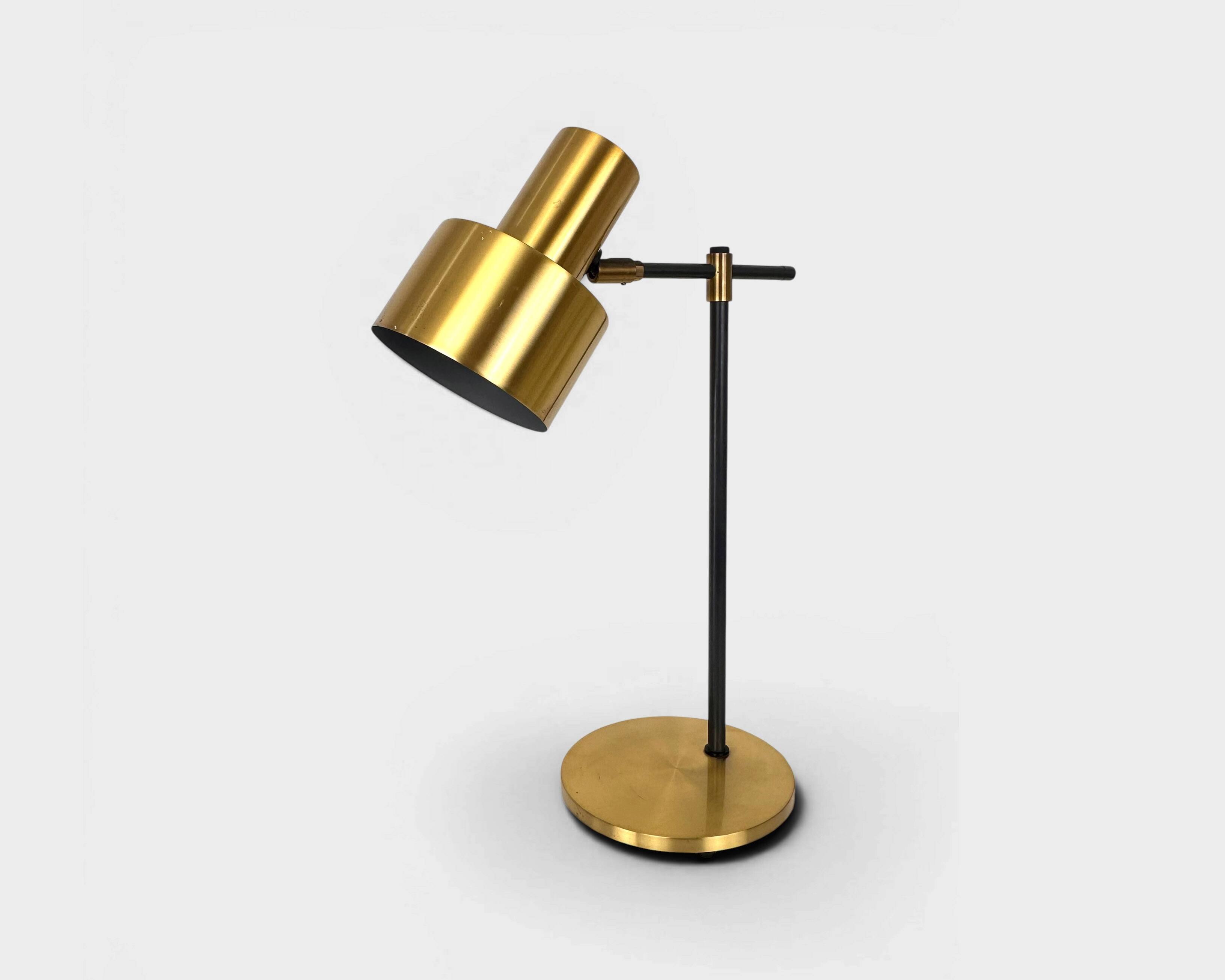 Desk lamp "Lento" Jo Hammerborg, Fog & Mørup, Brass, Denmark, 1960