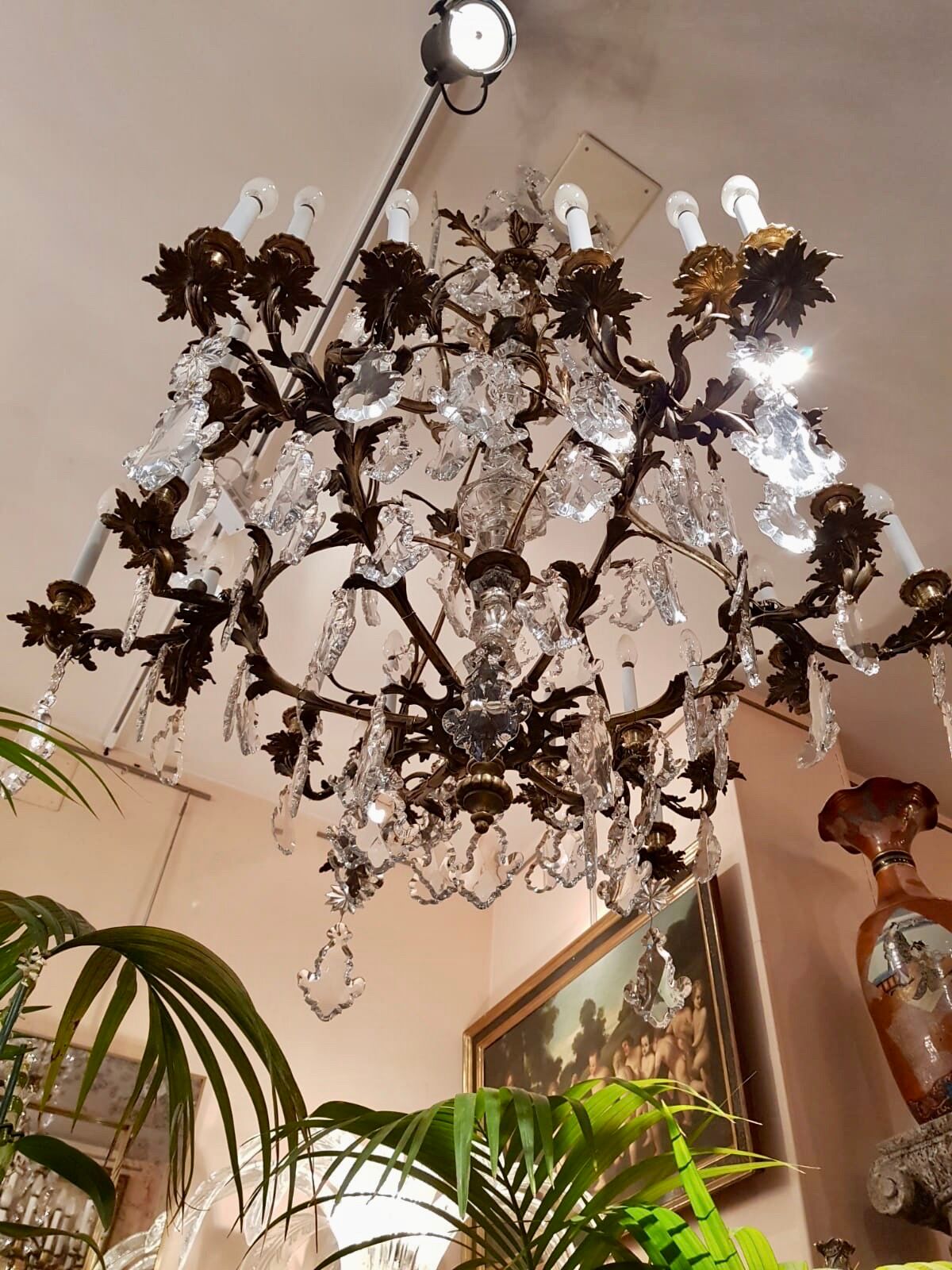 Lustre en bronze doré et cristal taillé, milieu XIXe siècle