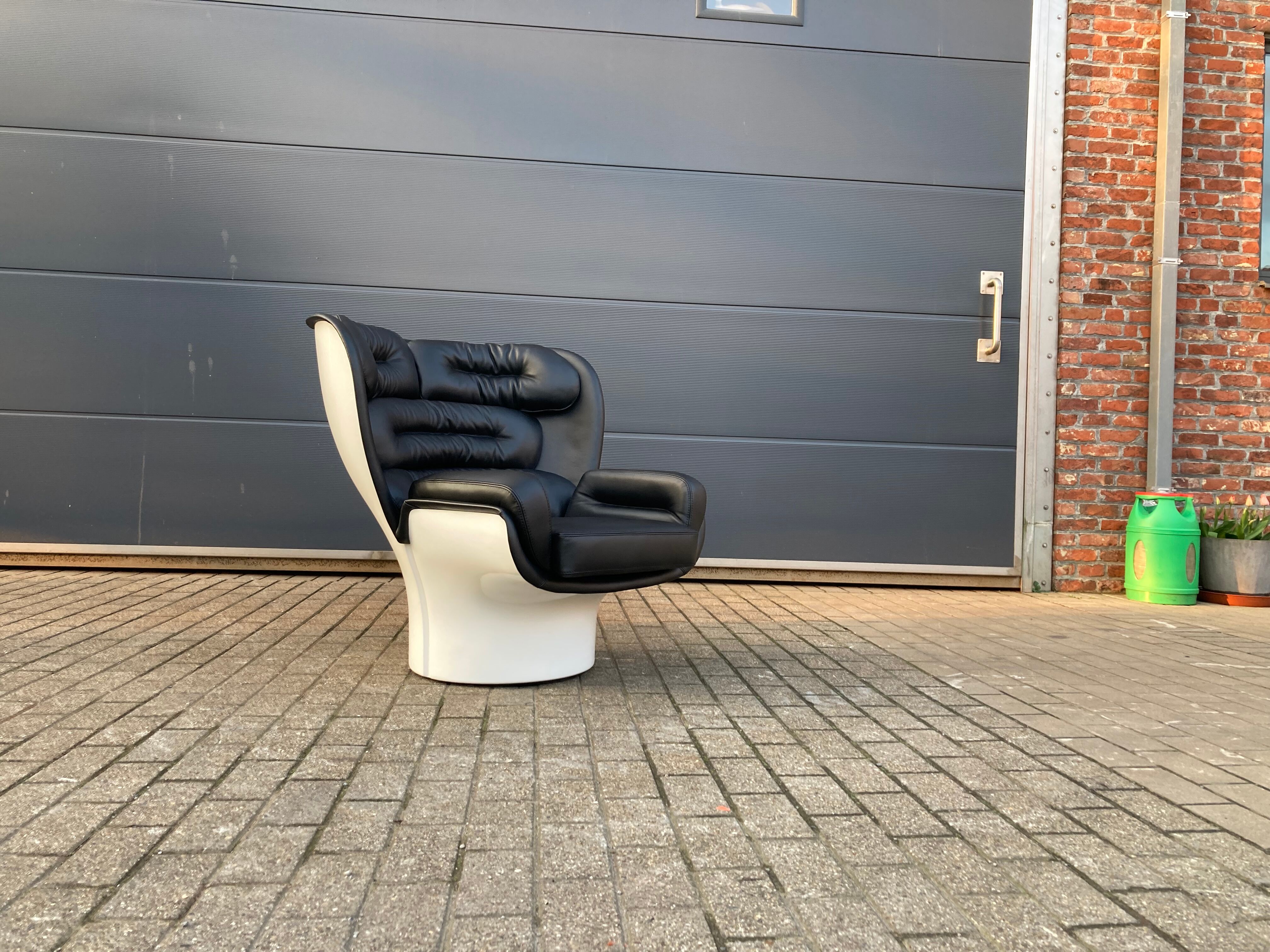 Joe Colombo Elda design armchair, Longhi edition