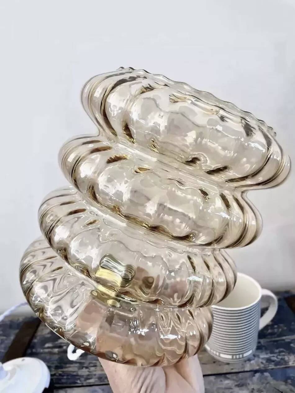 Vintage glass diabolo-style pendant light