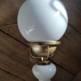 Wall lamp gilded brass globe opaline
