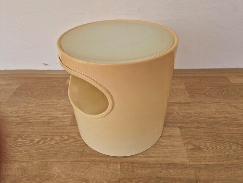 Midcentury Space Age Side Table Artemide, design Emma Gismondi, Italy, 1960s