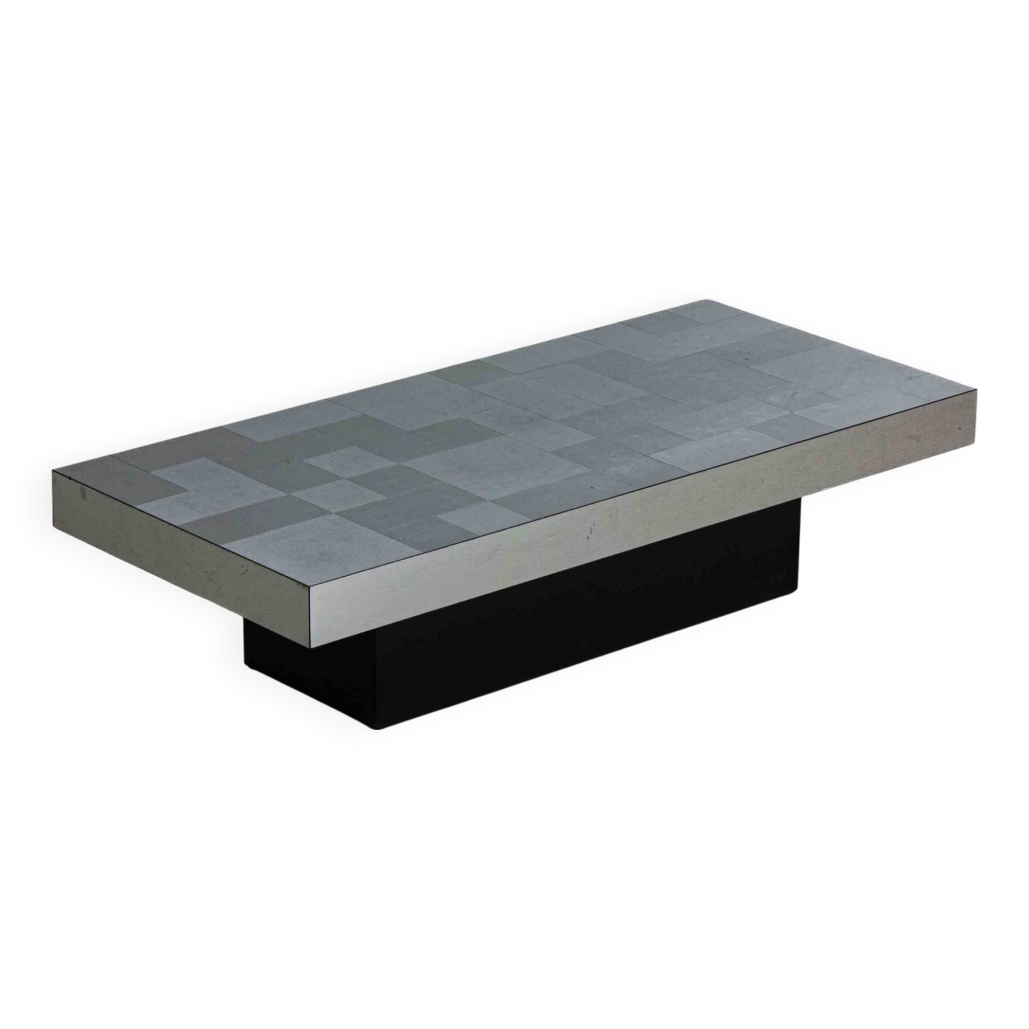 Table basse géométrique avec surface en métal brossé (années 1970)
