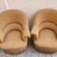 Paire de fauteuils crapauds