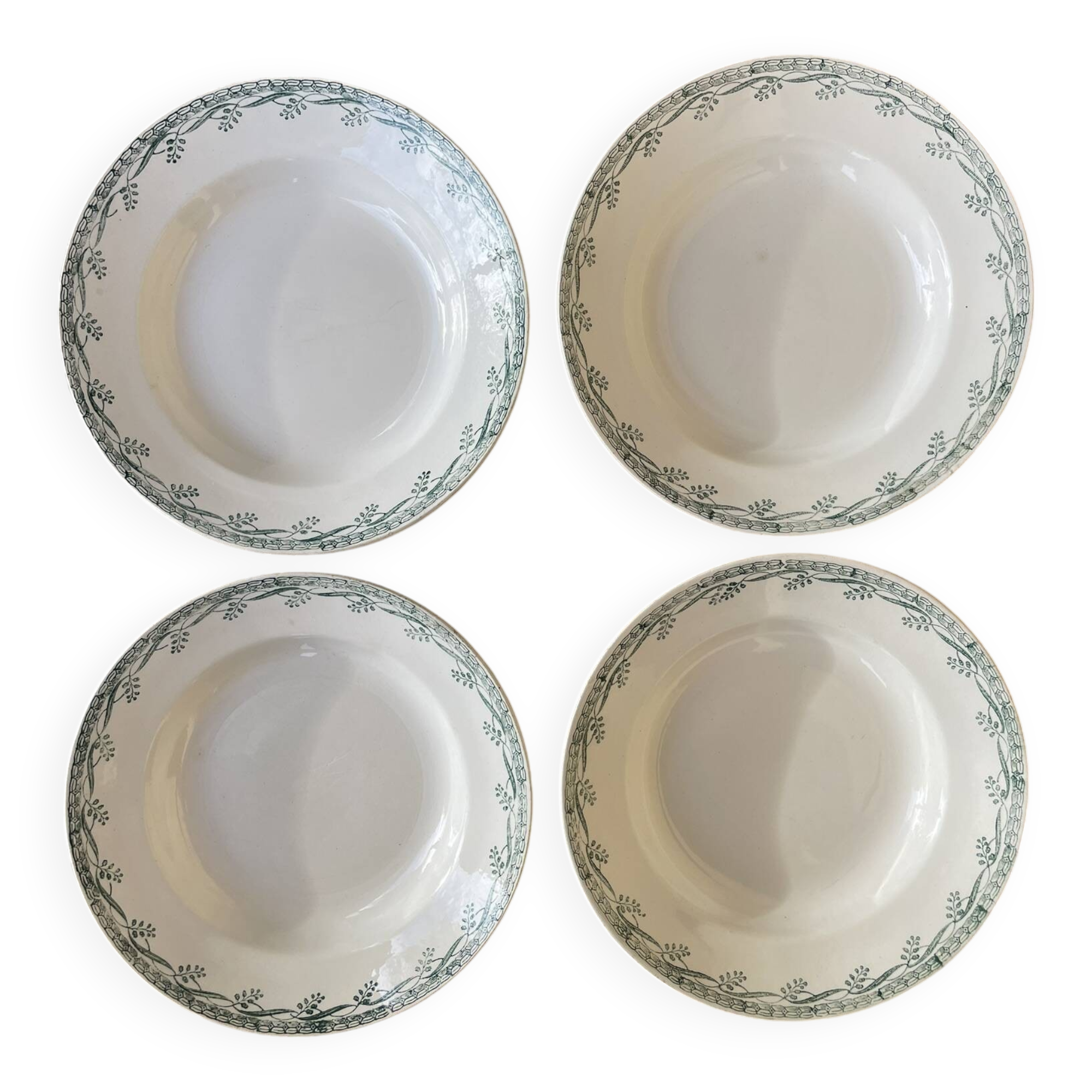 Set of 4 MDL & Hamage ironstone soup plates