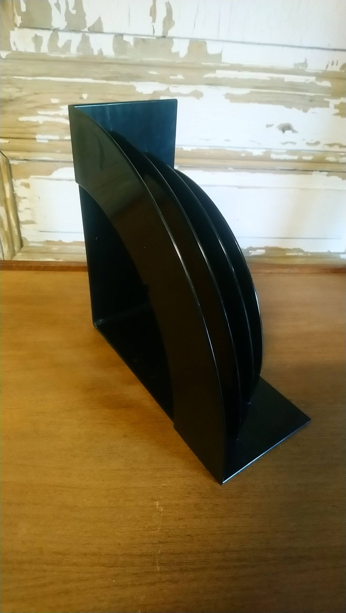 Porte vinyles "Crayonne" en plastique vers 70/80