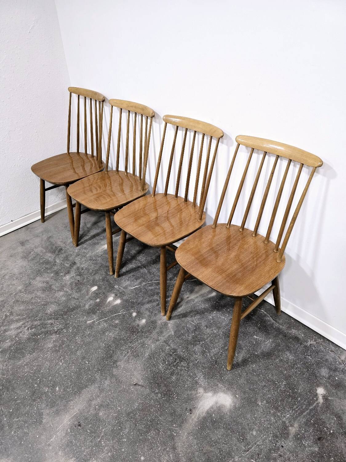 Chaises de salle à manger des années 1970