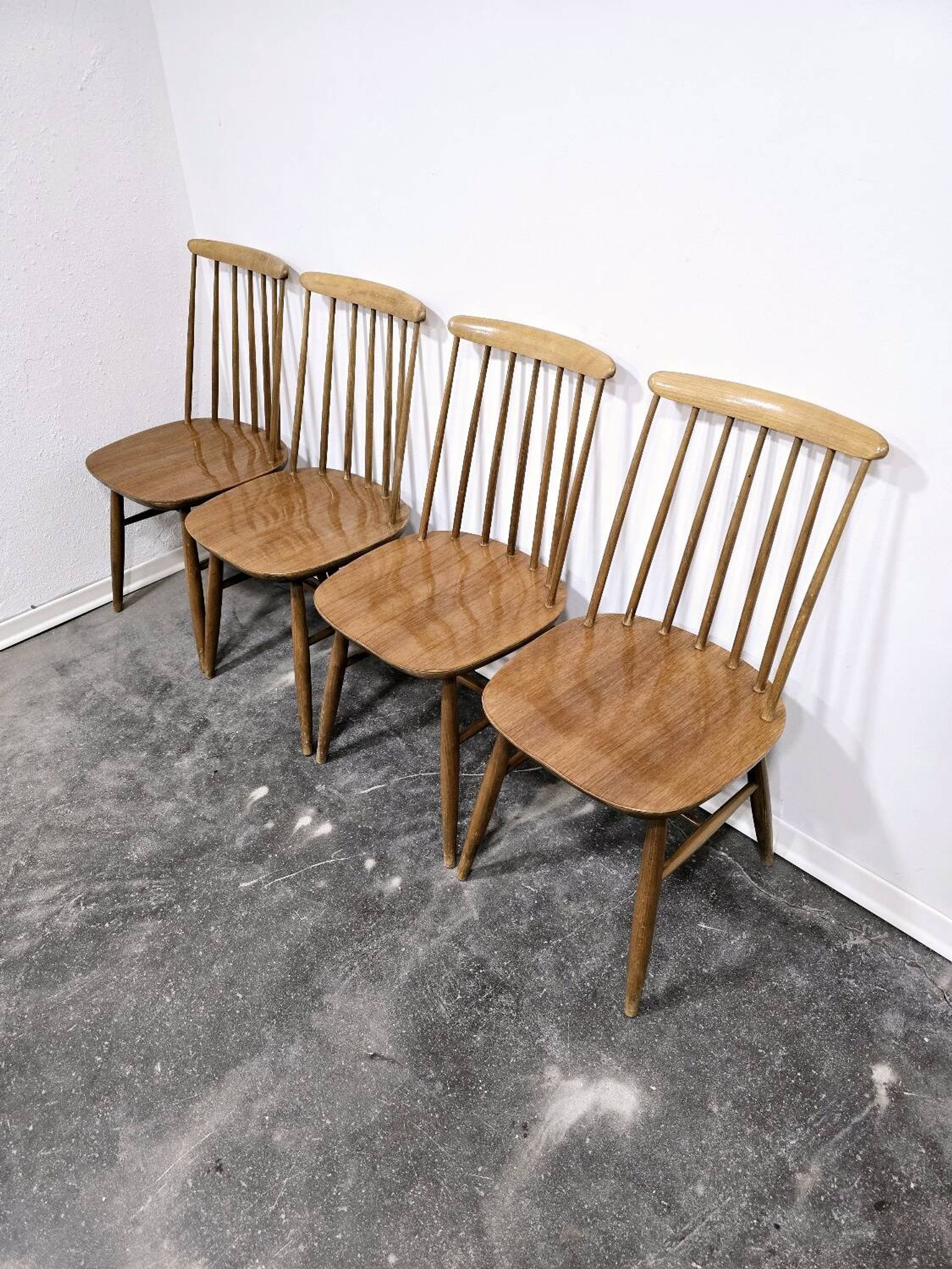 Chaises de salle à manger des années 1970
