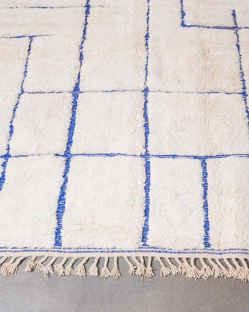 Handwoven traditional beni ourain wool rug size 1.5/2.5 m