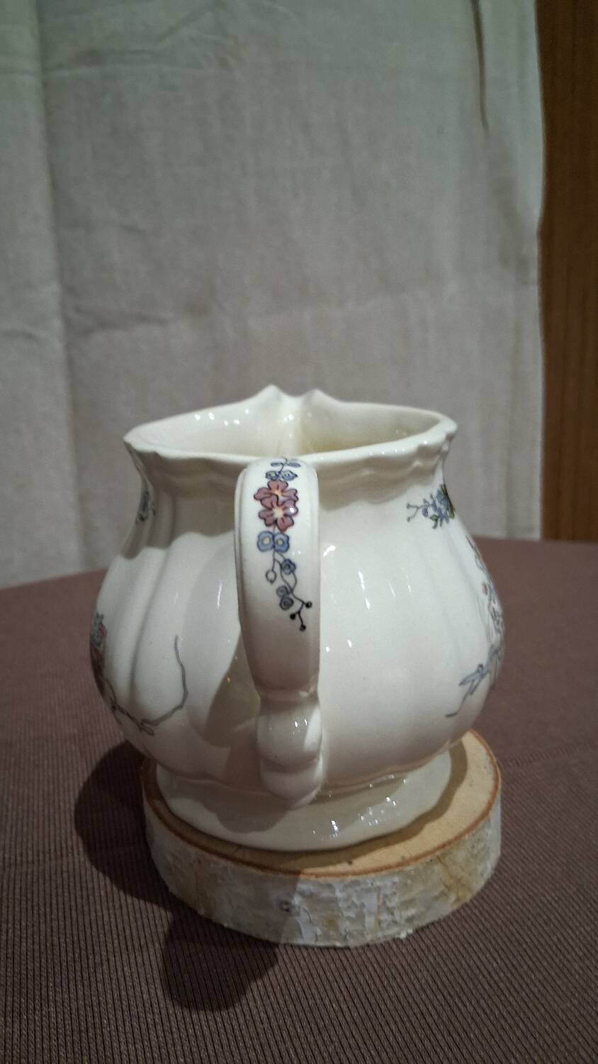 Milk jug Alsace Obernai