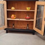 Vitrine ancienne sur pieds