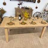Solid oak table with extensions