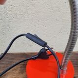 Flexible desk lamp