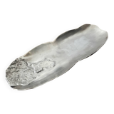 Cast aluminum centerpiece