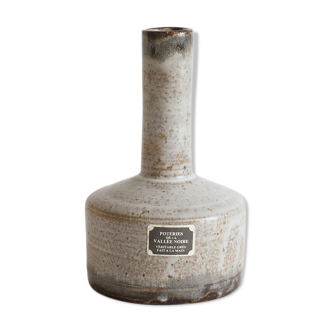 Black Valley sandstone vase