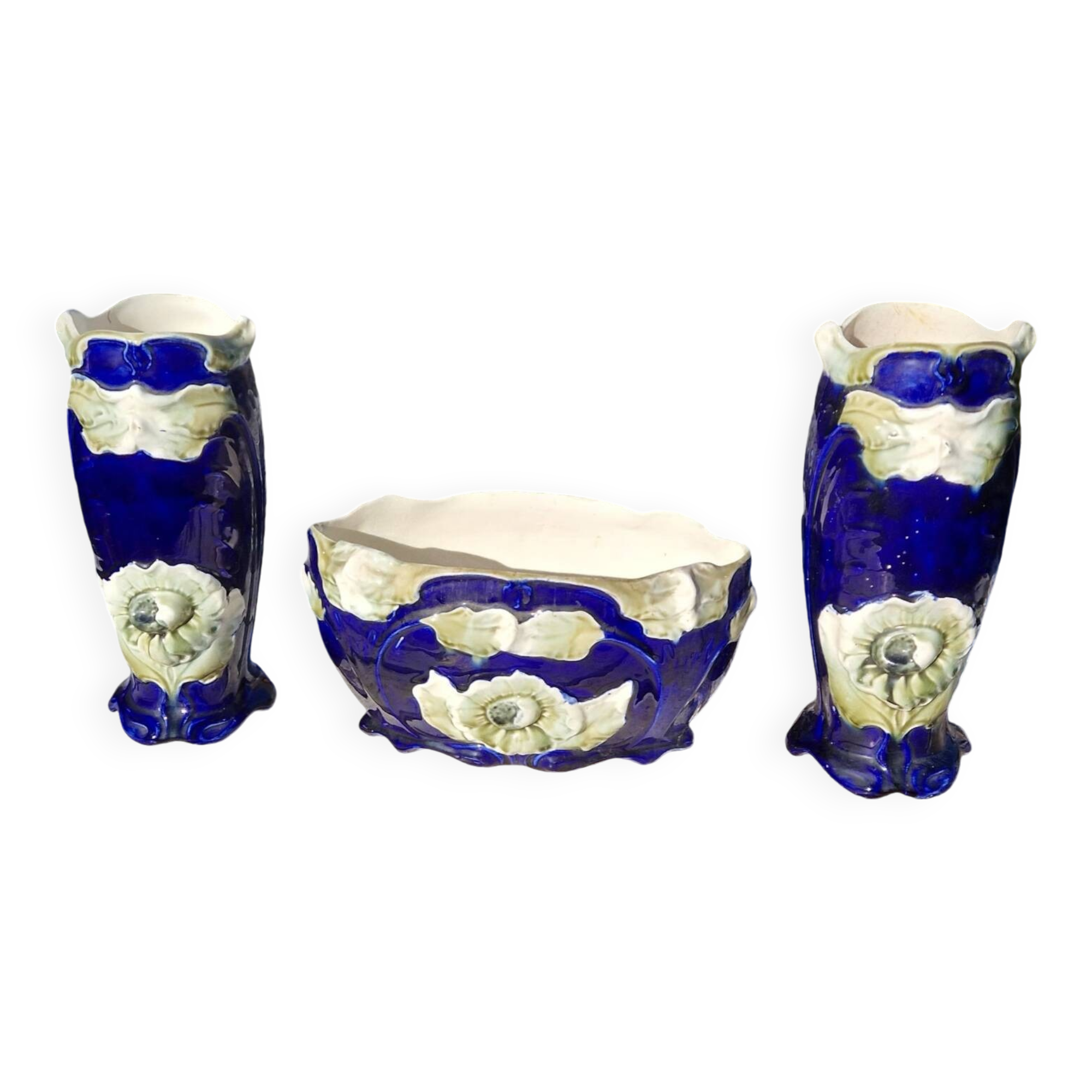 De Bruyn Fives Lille earthenware fireplace surround