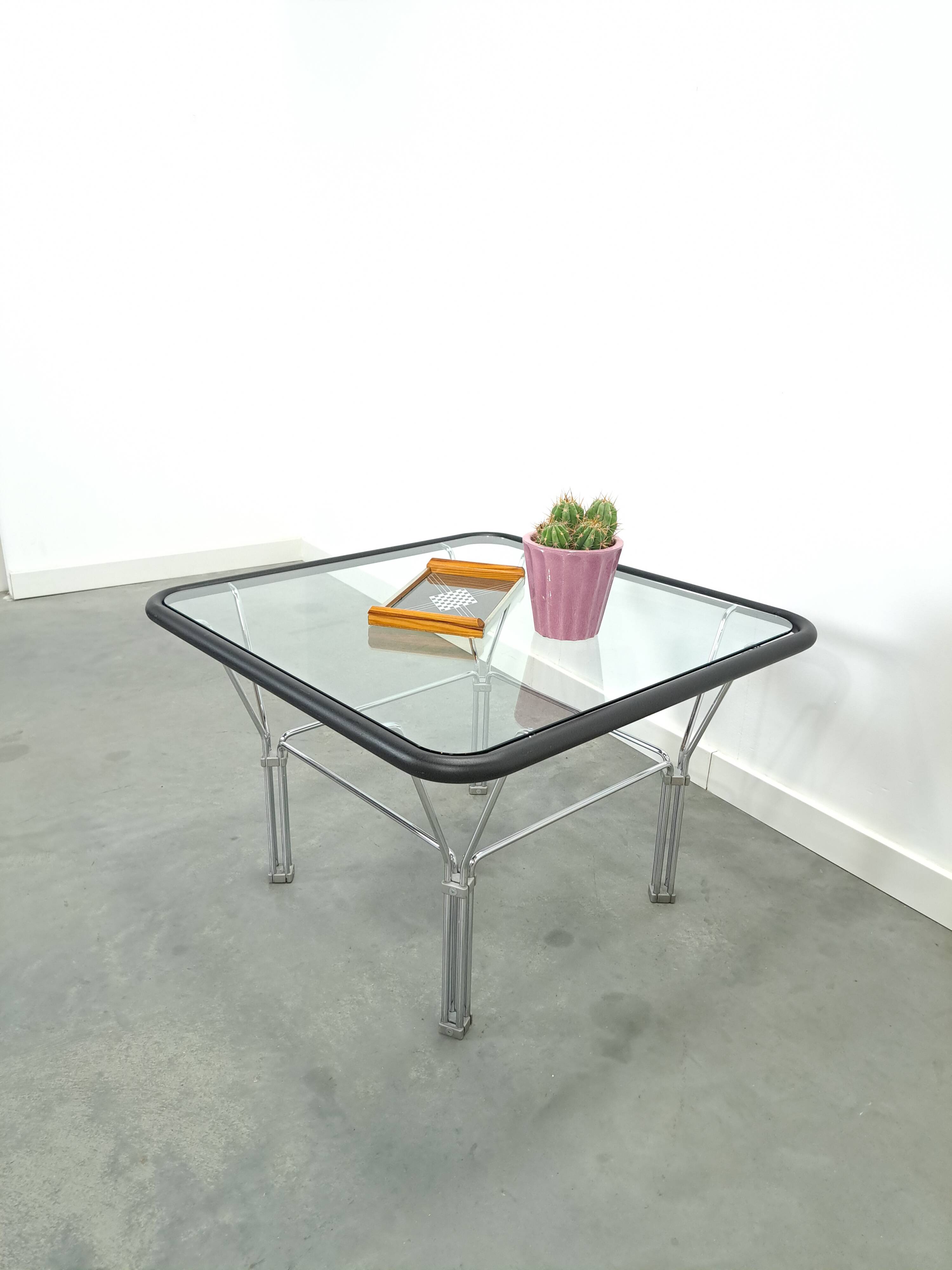 Glazen jaren 70 salontafel met chromen onderstel vintage