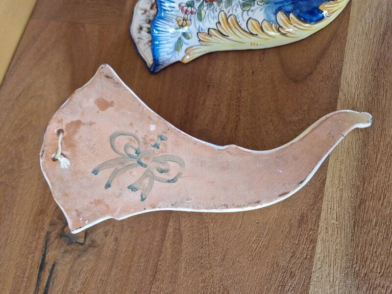 Pair of bouquet holders in Nevers earthenware - By Amand Hiver